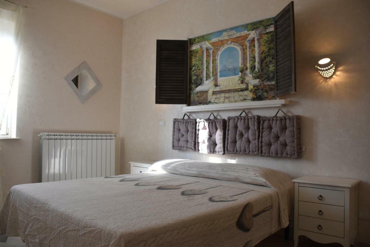 Appartamenti In Villa Alessia 莫诺波利 外观 照片