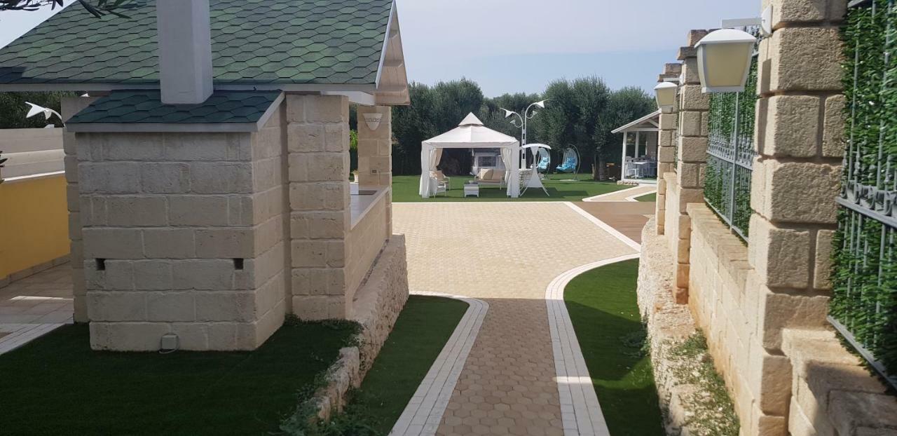 Appartamenti In Villa Alessia 莫诺波利 外观 照片
