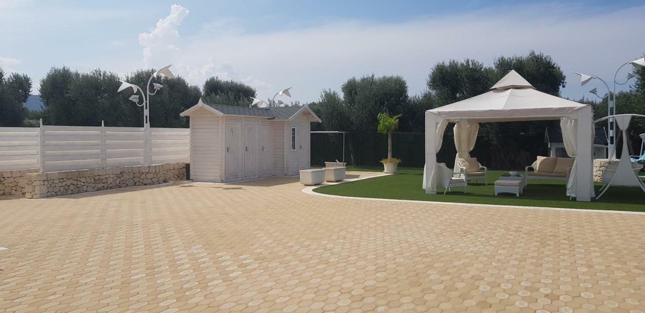 Appartamenti In Villa Alessia 莫诺波利 外观 照片