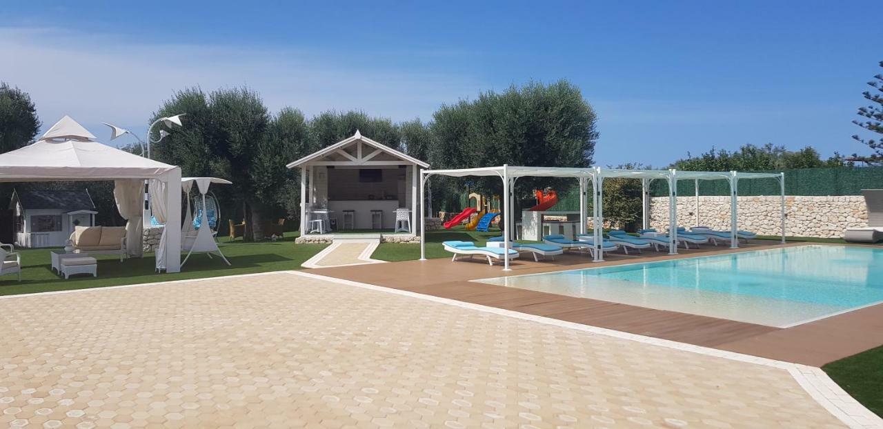Appartamenti In Villa Alessia 莫诺波利 外观 照片