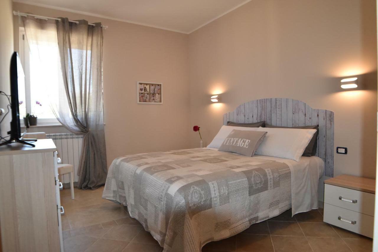 Appartamenti In Villa Alessia 莫诺波利 外观 照片