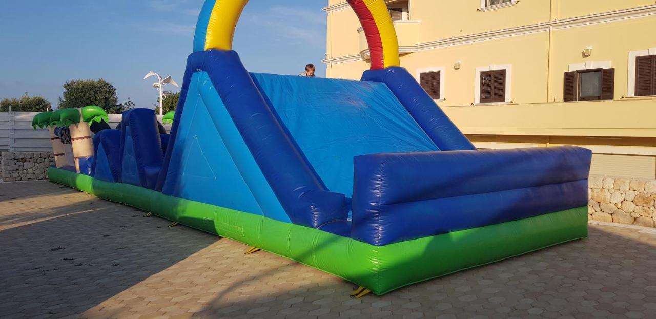 Appartamenti In Villa Alessia 莫诺波利 外观 照片